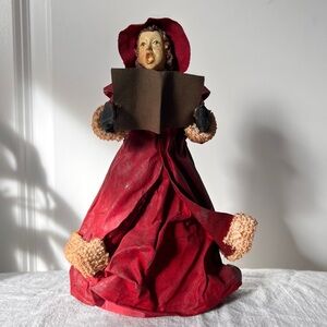 Vintage 1986 Possible Dreams Clothique Female Caroler Figurine 9” Red Victorian